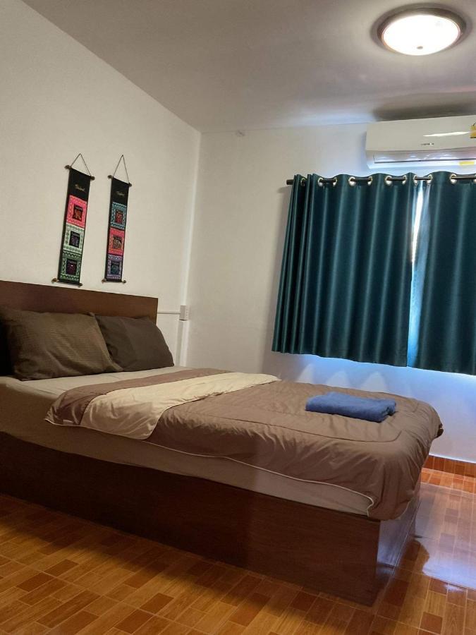 Zappa Guesthouse Pattaya Extérieur photo