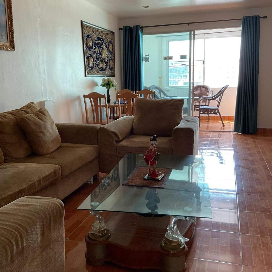 Zappa Guesthouse Pattaya Extérieur photo