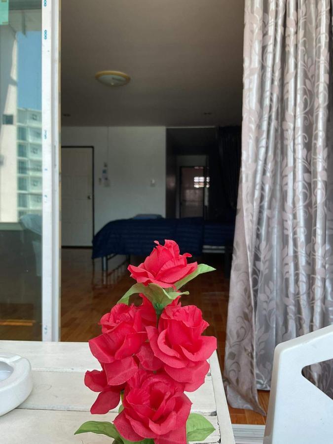 Zappa Guesthouse Pattaya Extérieur photo