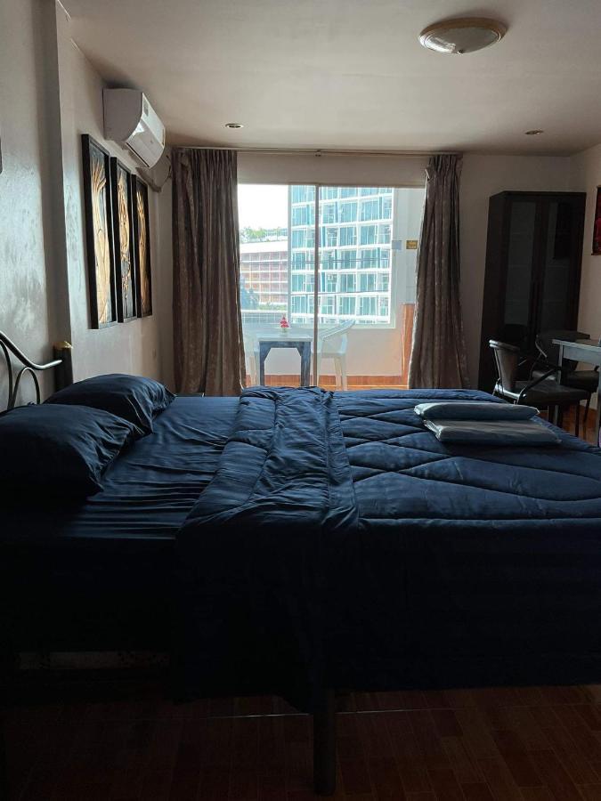 Zappa Guesthouse Pattaya Extérieur photo